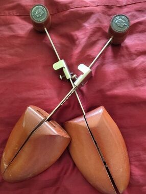 Vintage Wooden Shoe Trees with Adjustable Clamps - Brown